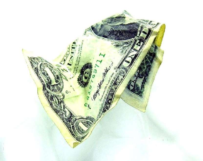 Sfârșitul lumii unipolare începe cu o apocalipsă financiară! Prăbușirea dolarului la valoarea hârtiei igienice atrage după sine prăbușirea hegemoniei SUA