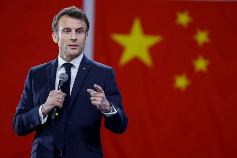 Președintele Franței Emanuel Macron a cerut ca Europa să-și reducă dependența de dolarul american