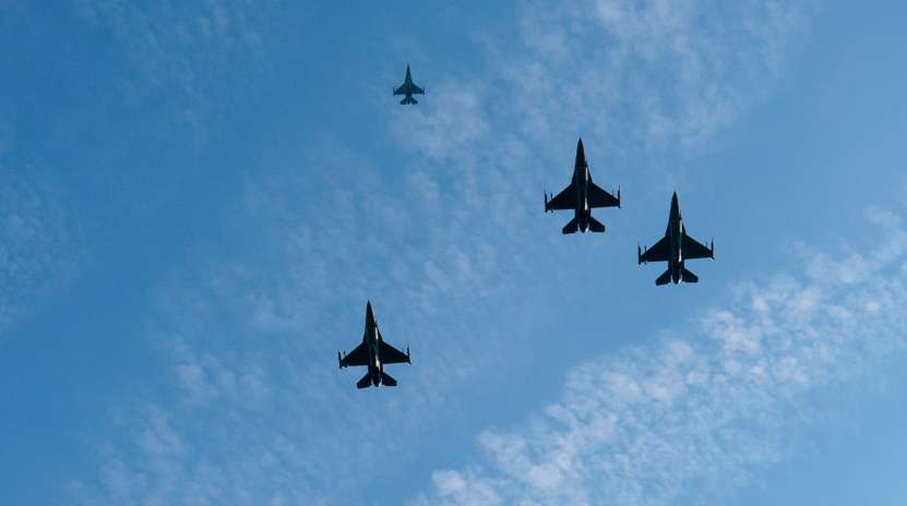 Avertisment: SUA ar trebui să o lase mai moale cu livrarea de avioane F-16. Rusia amenință că va riposta, inclusiv în cazul când aceste avioane vor ataca Rusia din țările vecine Ucrainei