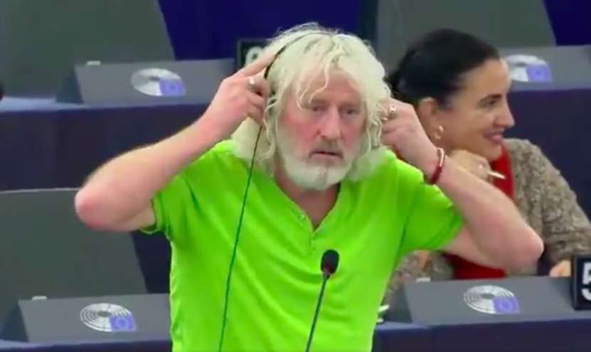 Cum se mai vede Ucraina din Occident? Azi europarlamentarul irlandez independent Mick Wallace