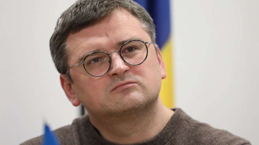 Omul ăsta o fi întreg la cap? Cică Europa s-ar sinucide fără Ucraina în NATO! Deocamdată, Europa se sinucide pentru că a vrut Ucraina în NATO !