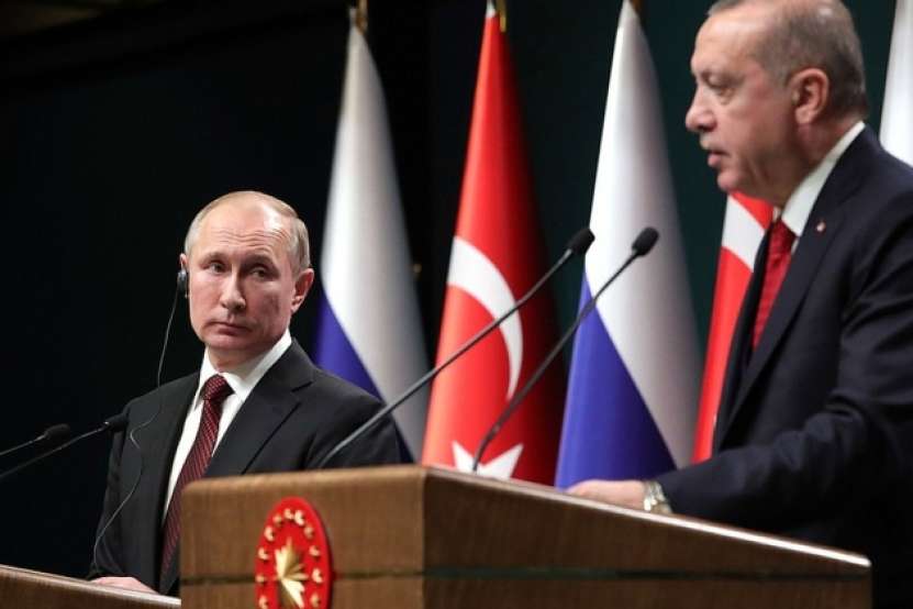 Vladimir Putin și-ar putea anula vizita în Turcia din cauza nebuniilor lui Erdogan cu eliberarea comandanților Azov