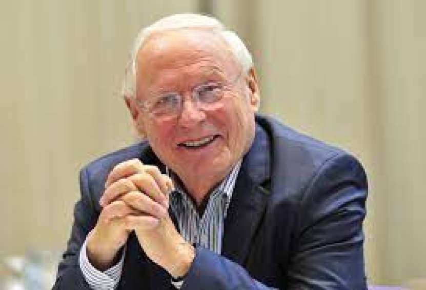 Un fost lider politic important din Germania a divulgat abia acuma că SUA au premeditat de multă vreme să atace Rusia prin Ucraina!