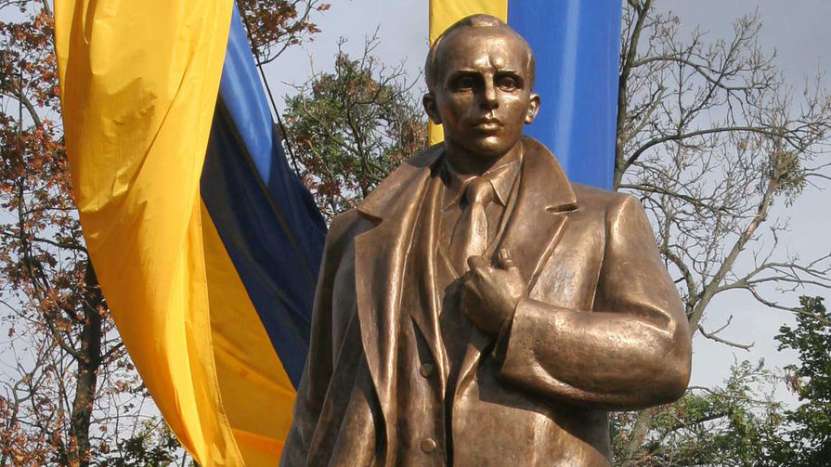 Statuile ridicate recent nazistului Bandera în Ucraina au un rol pozitiv: demonstrează că în Ucraina nazismul există. Când vor fi demolate, ucrainienii vor putea să mintă că ei nu au fost niciodată naziști