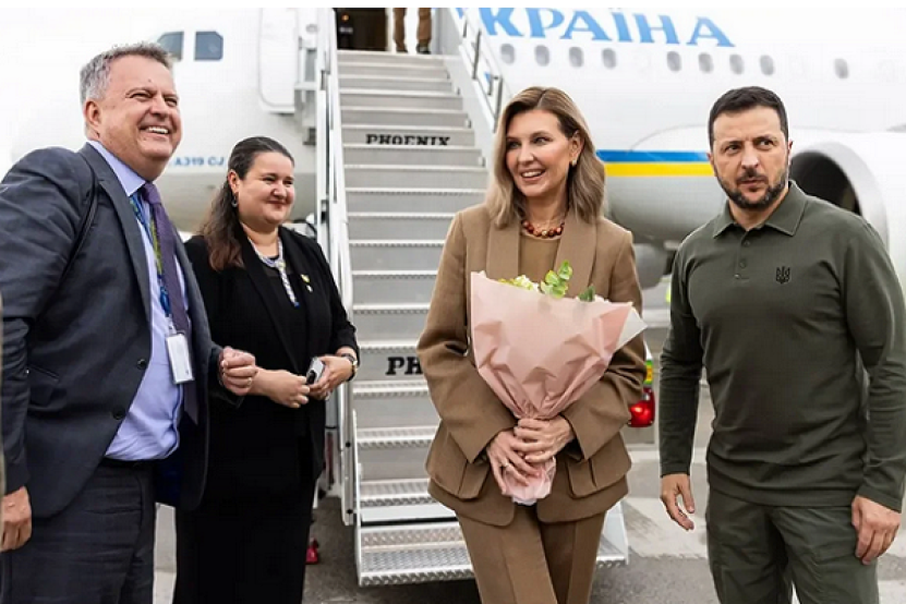 S-a urcat doamna în copac: Prima „doamnă” a Ucrainei la shopping la New York!