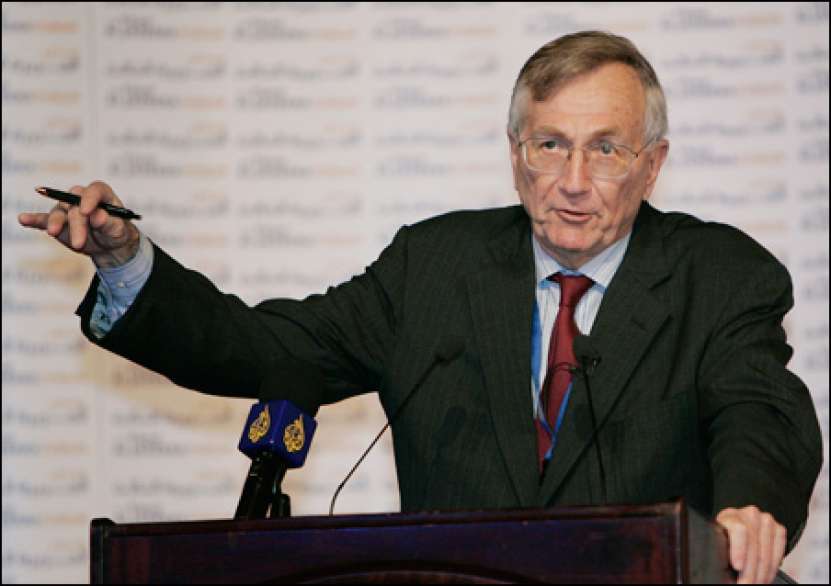 Cum vede celebrul jurnalist Seymour Hersh (foto) o soluție a crizei din Gaza?
