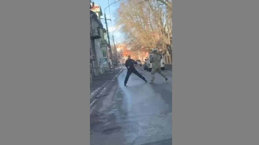 Cum sunt mobilizați românii din Cernăuți în războiul Ucrainei împotriva Rusiei? Informații din presa ucraineană
