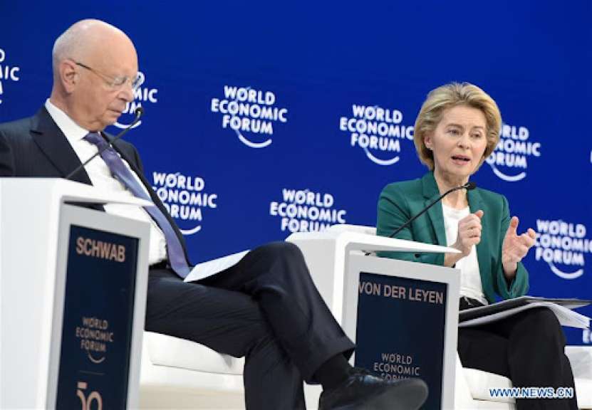 La Forumul de la Davos, Ursula a cerut cenzura totală asupra Internetului!