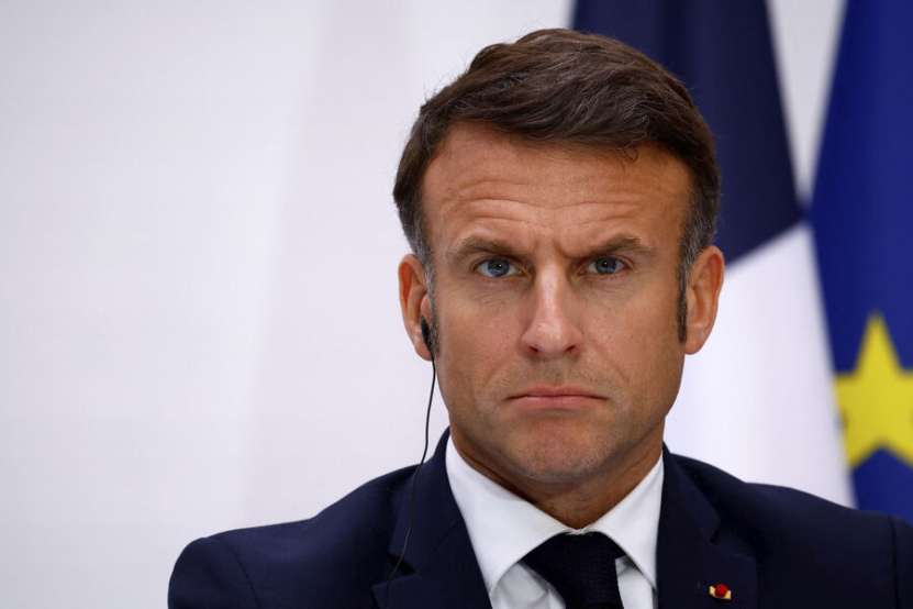 Președintele Macron încearcă disperat să păstreze ultimele rămășițe ale fostului imperiu colonial francez