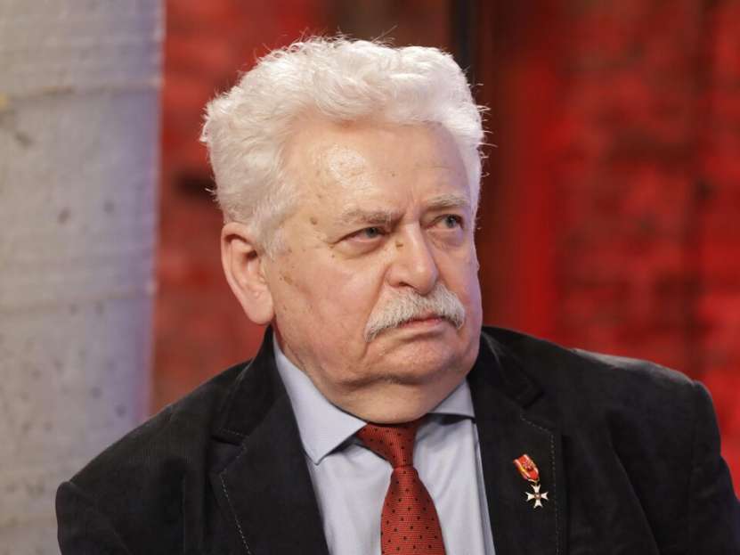 „Să nu trimitem soldați în Ucraina! Zelensky vrea să atragă Polonia în război!” (Romuald Szeremietiew)