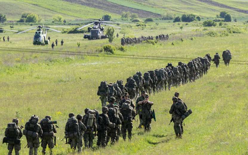 La o lectură atentă a unui articol din The Telegraph, reiese că alianța „defensivă” NATO se pregătește să atace Rusia!