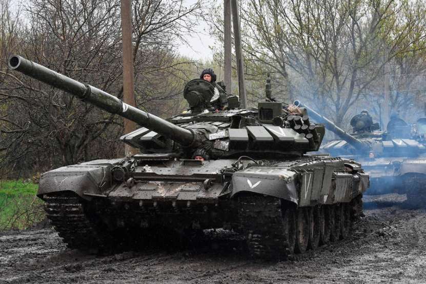 Genialitate militară la ucrainieni: Au atacat Rusia în direcția Kursk cu o mie de soldați și zeci de blindate. După două zile au pierdut blindatele și 660 de soldați și s-au retras