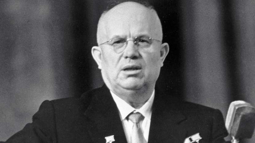 Hrusciov a dat Crimeea Ucrainei în 1954, iar în 2014 Crimeea a revenit la Rusia