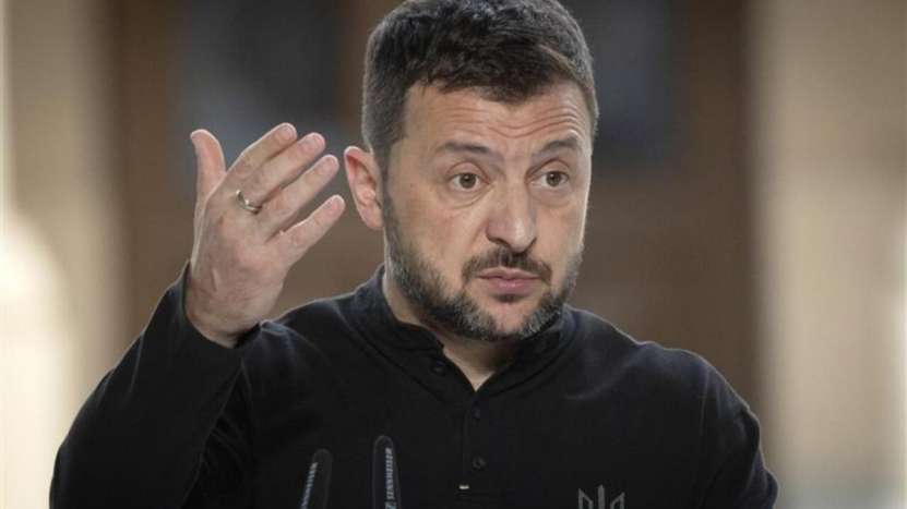După discuția telefonică între cei doi președinți: „Trump împarte responsabilitatea cu Putin pentru atacurile asupra Ucrainei!” (Vladimir Zelensky) 