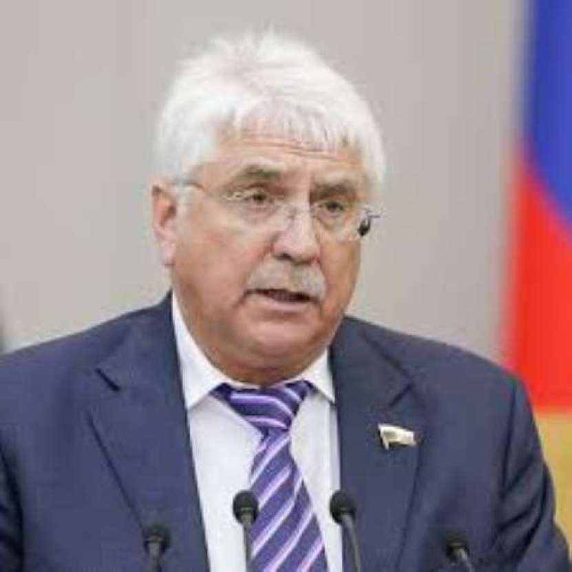 Rezultatele summit-ului NATO: au inventat o amenințare (Rusia), ca să-și justifice înarmarea, și au găsit o groapă de gunoi (Ucraina), unde pot arunca armamentul învechit  