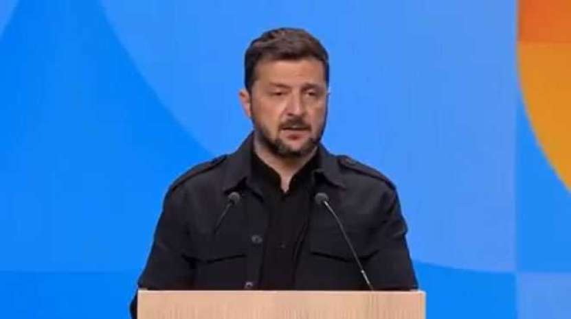 „La recentul summit NATO de la Haga, lui Zelensky i s-a interzis să cerșească, să nu îl enerveze pe Trump” (Strategic Culture)