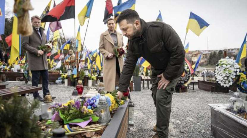 „Zelensky minte cu privire la pierderile în oameni ale armatei ucrainiene” (Le Monde)