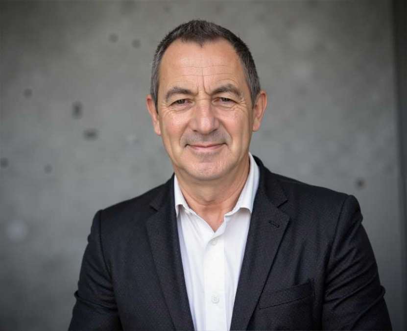 Cifrele reale ale pierderilor Ucrainei și Rusiei în război, după expertul militar britanic Warren Thornton