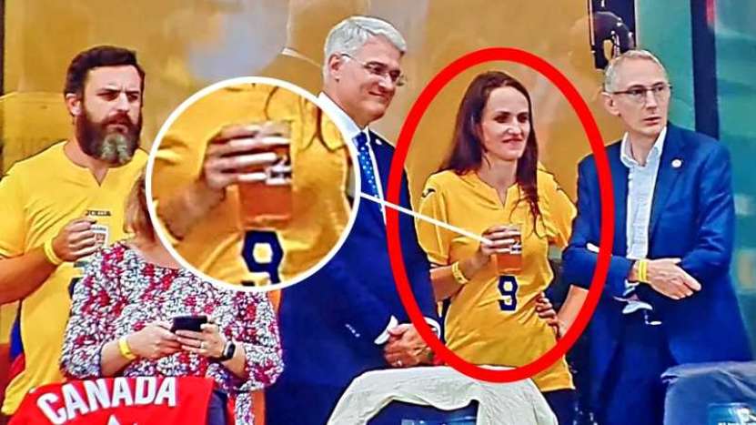 Asta mai lipsea: pe lângă felul în care arată e și bețivă!