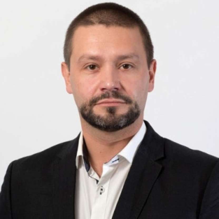 „Încercările de a trage Polonia în război nu sunt voința Kievului, ci Occidentul este responsabil pentru conflictul actual!” (Konrad Rękas, jurnalist polonez)