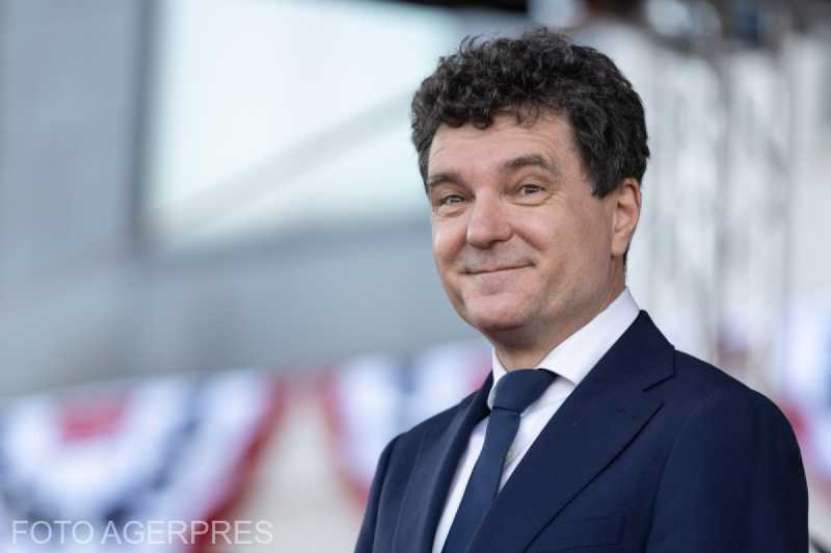 Idiotul fericit al României nu se duce în SUA la aniversarea ONU, acolo unde se duc toți șefii de stat, deși a fost invitat