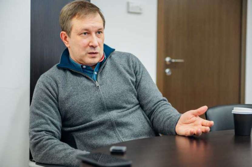 „Occidentul s-a băgat într-n bârlog cu un urs adormit și nu mai știe cum să scape. Acuma inclusiv retragerea este periculoasă!” (Alexei Chesnakov, politolog rus)