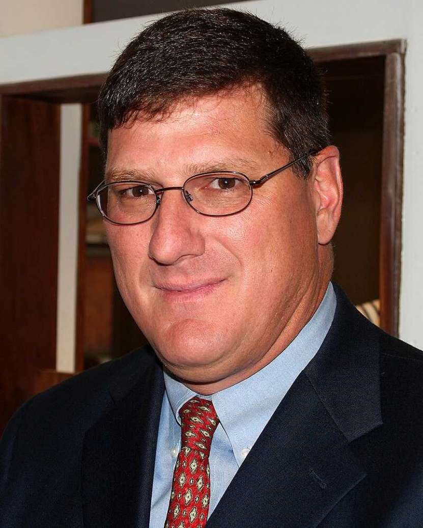 La fel ca și Germania lui Hitler, acuma „Europa s-a băgat singură într-o situație fără ieșire, iar înfrângerea Ucrainei ar însemna și înfrângerea UE” (Scott Ritter)