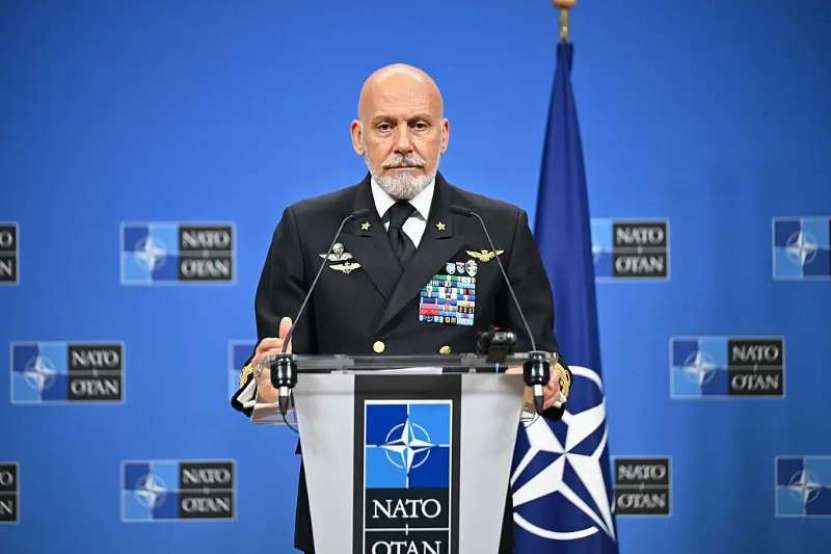 NATO devine tot mai agresiv și amenință Rusia cu un atac preventiv. Pe amiralul Dragone îl mănâncă pielea!