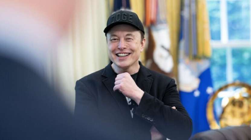 Se pare că UE va dura mai puțin decât URSS. Personalități de prim rang din SUA și Franța cer deja dizolvarea acesteia