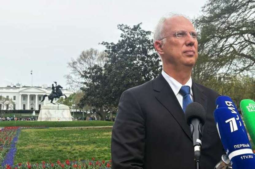 „Există cinci probleme grave pe care le-a creat UE și pe care conducerea birocratică nealeasă de nimeni a UE nu le poate rezolva” (K. Dmitriev)