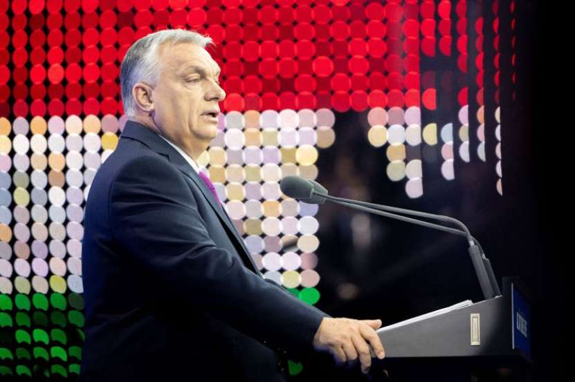 Liderii de la Bruxelles îi tratează pe cei 450 de milioane de cetățeni ai UE ca pe niște retardați mintal