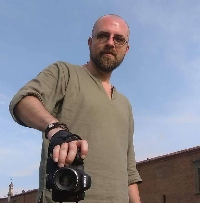 Sub Trump, America arată exact așa cum este, ca o târfă în pielea goală