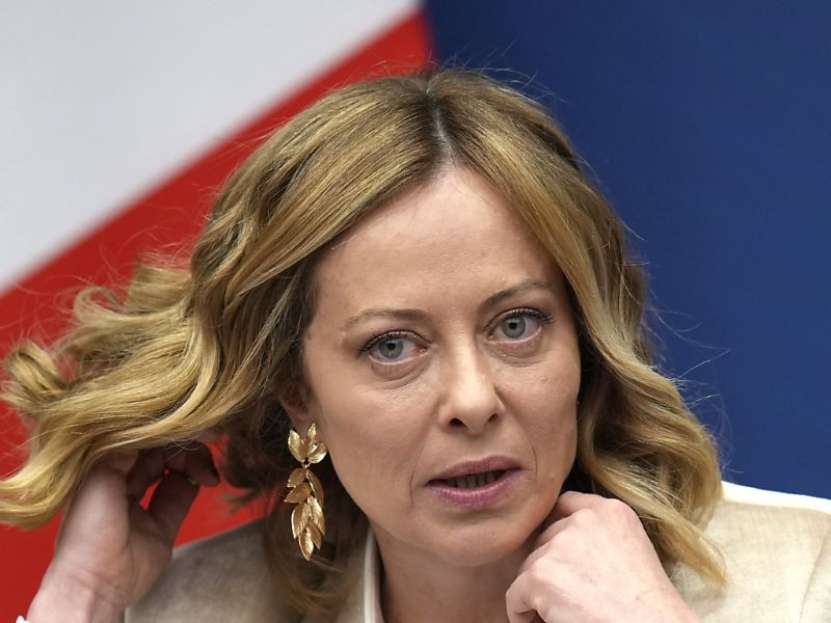 De ce vrea UE neapărat să-și bage nasul în negocierile dintre Rusia și Ucraina?