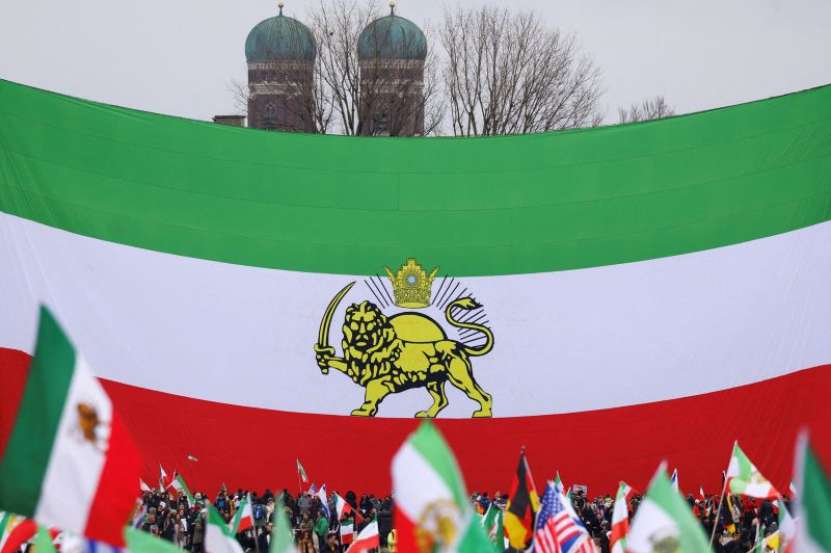 Ce se va întâmpla în Iran, în viitorul apropiat? Ce fel de „democrație” și „prosperitate” aduce Trump?