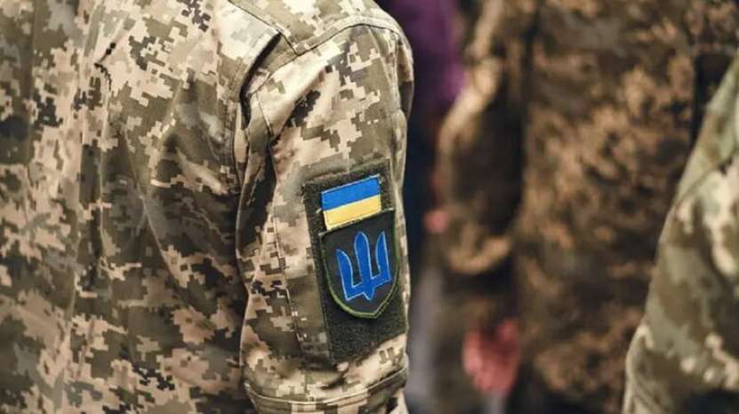Bursa șpăgilor care se dau comisarilor militari în Ucraina pentru a scăpa de mobilizarea la război