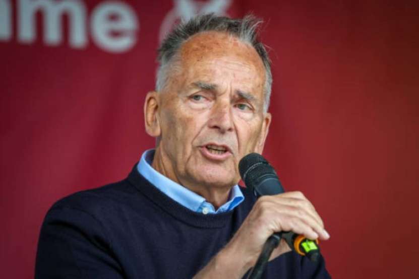Michael von der Schulenburg, europarlamentar german: „Țările UE nu au nici o șansă, dacă nu-și normalizează mai întâi relațiile cu Rusia!” 