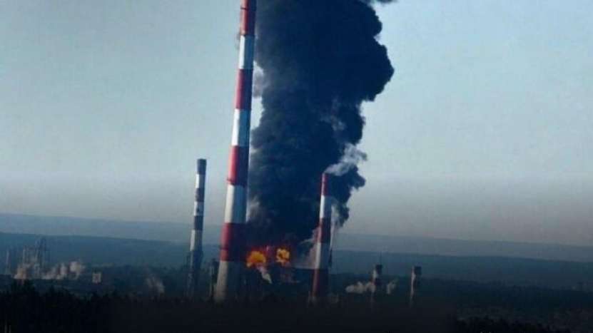 „Serviciile secrete americane au ajutat Ucraina să ocolească apărarea aeriană rusă, pentru a ataca rafinăriile de petrol” (The Financial Times)