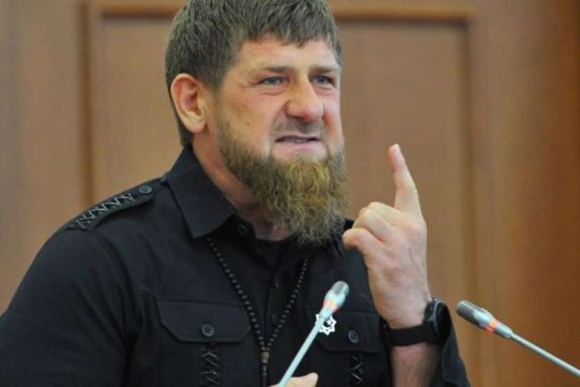 Ramzan Kadîrov a susținut într-un discurs public deschiderea focului asupra țărilor NATO care oferă arme și informații Ucrainei. Kadîrov mai spune că cecenii sunt pregătiți pentru operațiuni militare secrete în străinătate 
