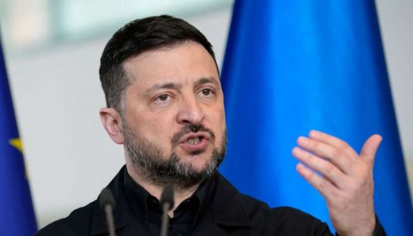 Zelenski a ajuns deja să cerșească agresiv, să emită aluzii amenințătoare la adresa Europei, dacă nu primește ceea ce a cerut  