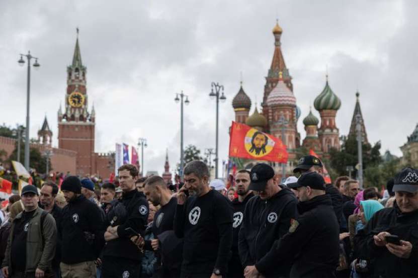 Rusia nu are cum să fie învinsă! La Moscova au loc procesiuni religioase la care participă sute de mii de oameni