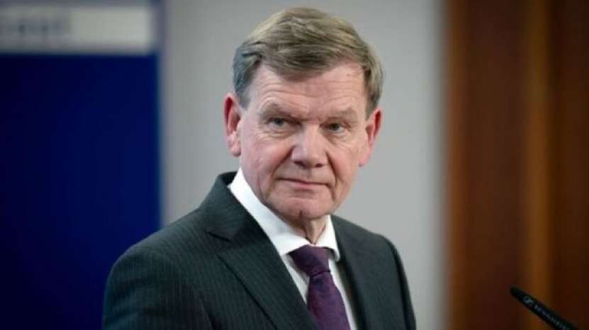 Ministrul german de Externe, neo-nazistul Johann Wadephul, cere Ucrainei să comande mai mult armament german