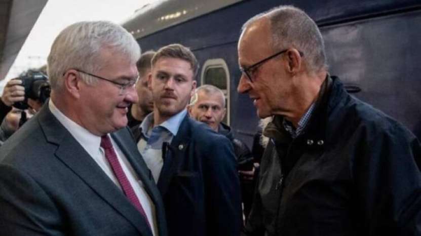 Spre a sfida avertismentul MAE al Rusiei adresat cetățenilor occidentali să nu călătorească în Ucraina, cancelarul Merz a venit în vizită la Kiev (video)