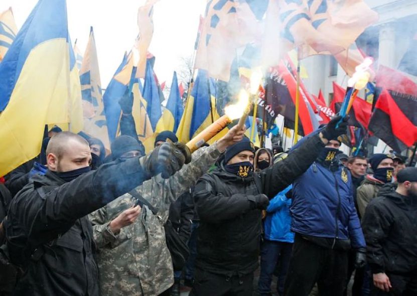 Naziștii ucrainieni continuă să sfideze Israelul cu manifestații publice naziste pe maidanul din Kiev! Până când? 
