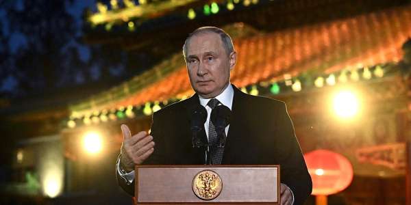 Conferința de presă a președintelui Vladimir Putin la încheierea vizitei sale în R. P. Chineză...
